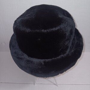 BHS VINTAGE 1974  FUR STYLE BUCKET HAT
